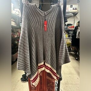 Ladies Parkhurst Poncho